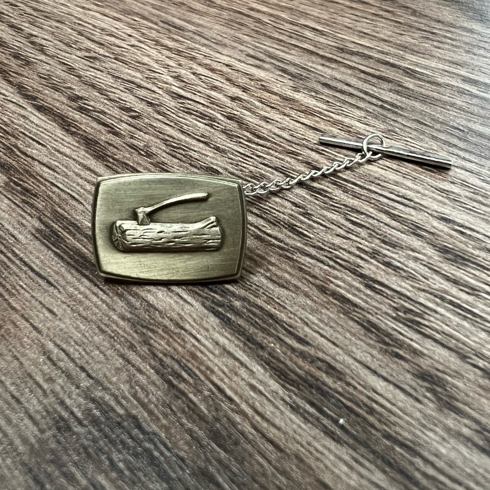 Vintage Silver Tone Axe & Log Splitting Tie Tack Pin